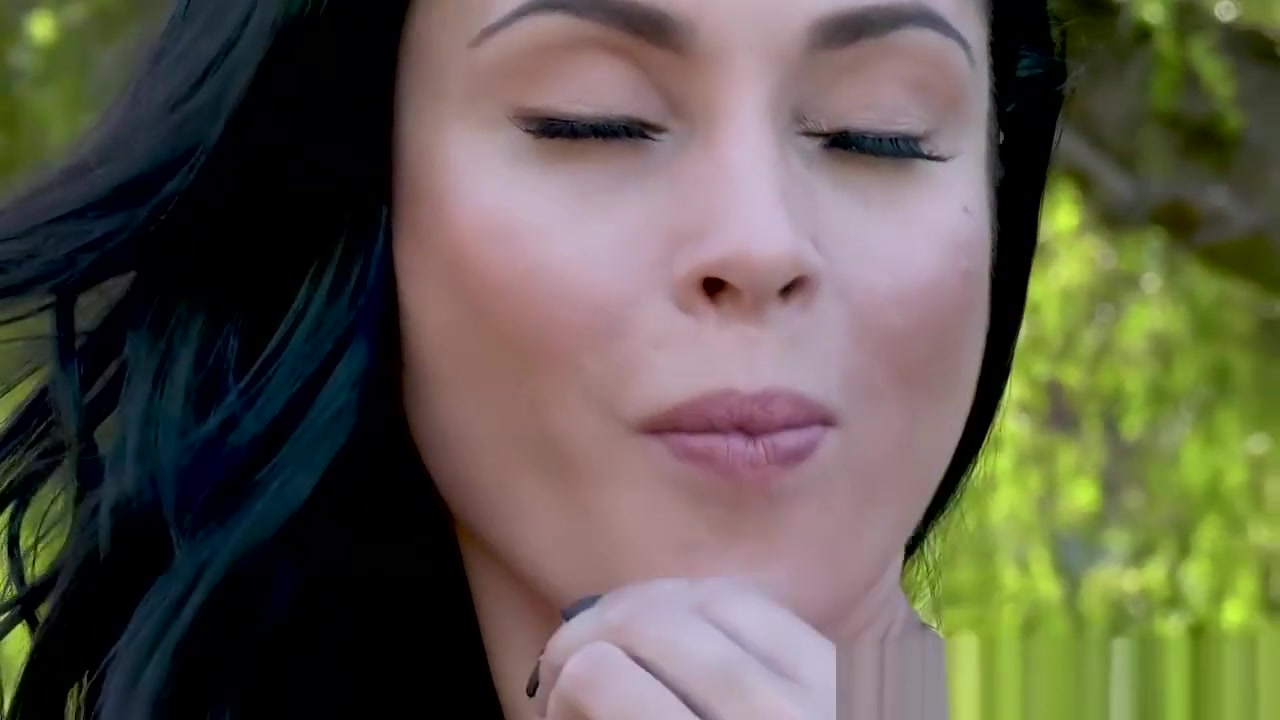 Ultra Hot Mylf Crystal Rush Takes What She Wants!