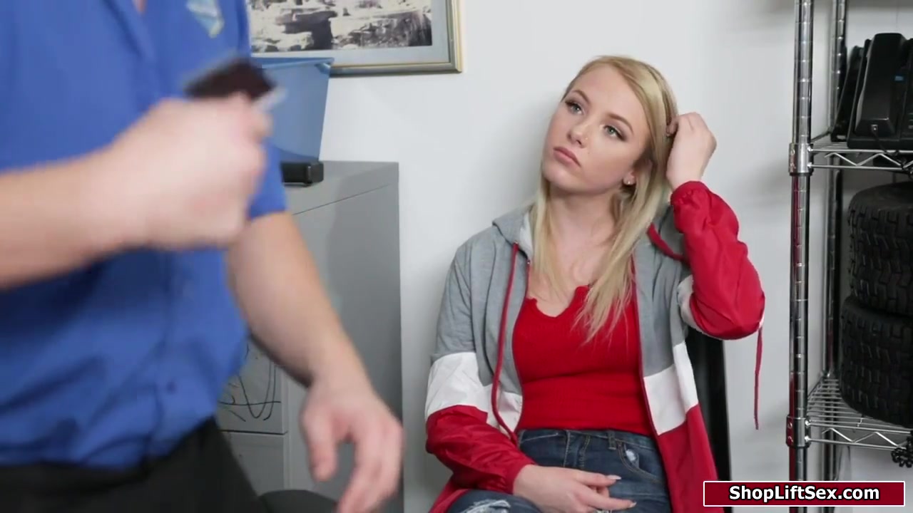 Officer Bangs Blonde Thief On His Table