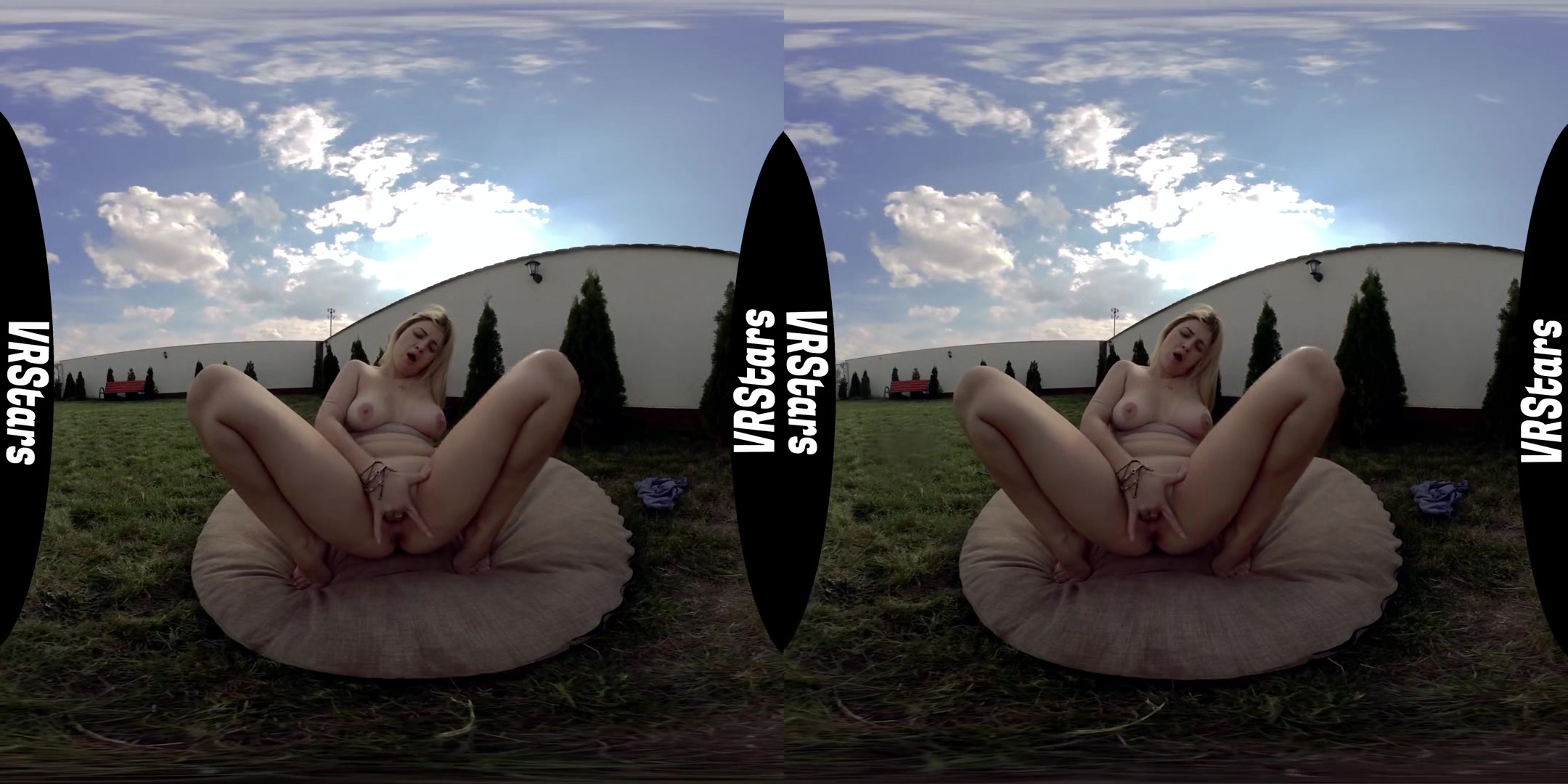Outdoor Massive Double Squirting! - VRStars - SexLikeReal