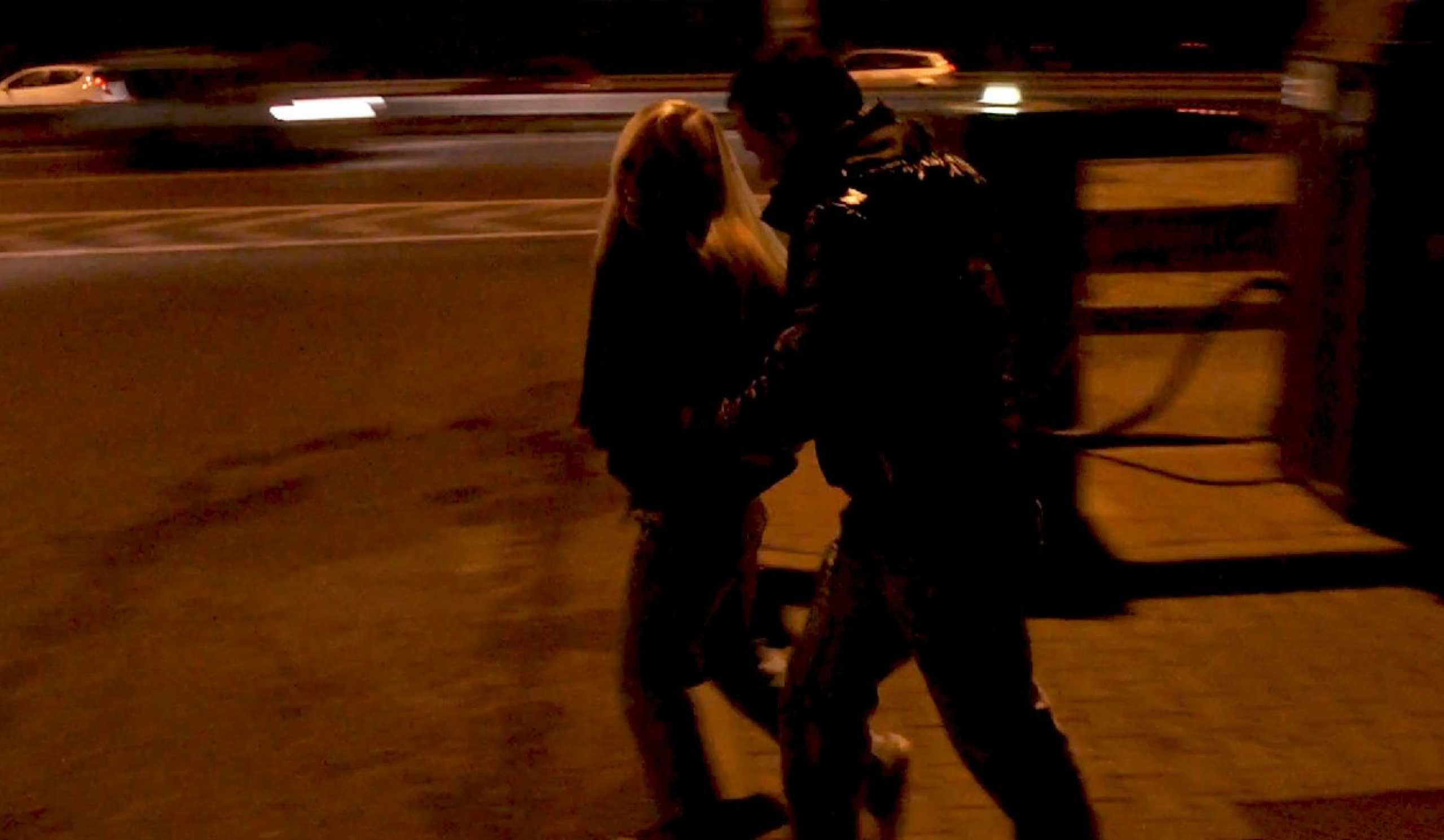 Hot Hitchhiker With A Perfect Pussy - Porncz