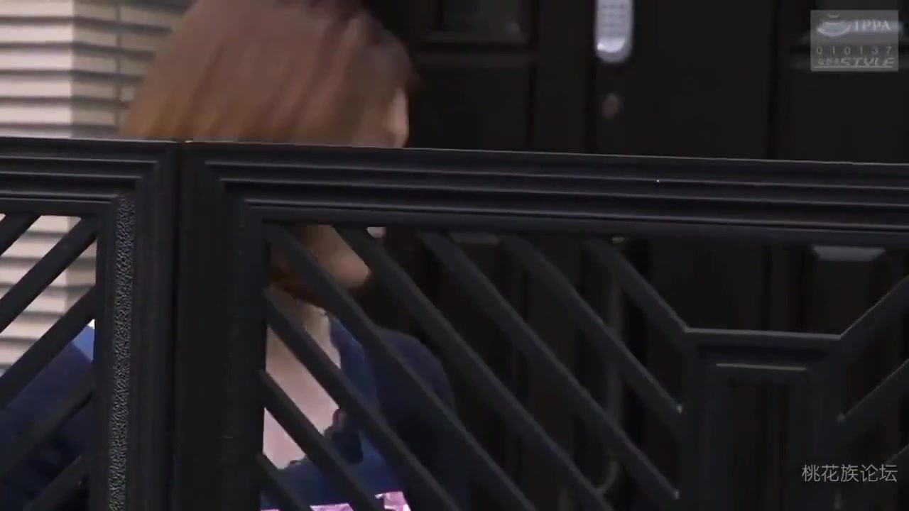 Close Up Milf Getting It In The Ass