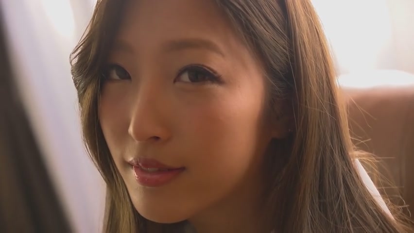 Emiri Momota Debut Vol.48: Loves Old Guy So Much - Caribbeancom