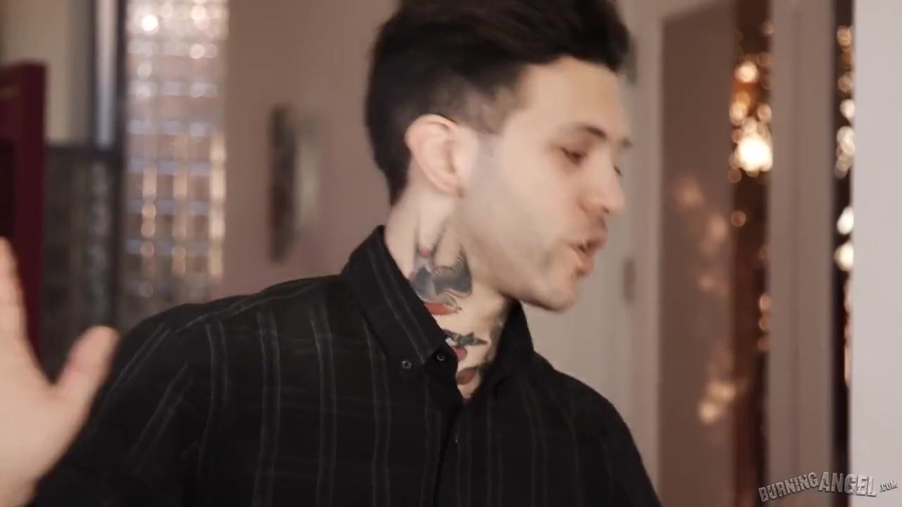 I Give My Long Dick And Shaven Balls To Gothic Bitch With Carmen Caliente