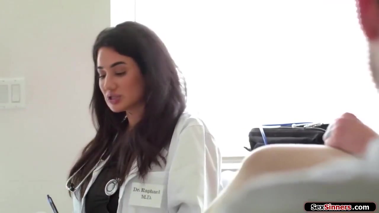 Apollo Banks - Doctor Is It Normal My Vagina Is Leaking Like Really