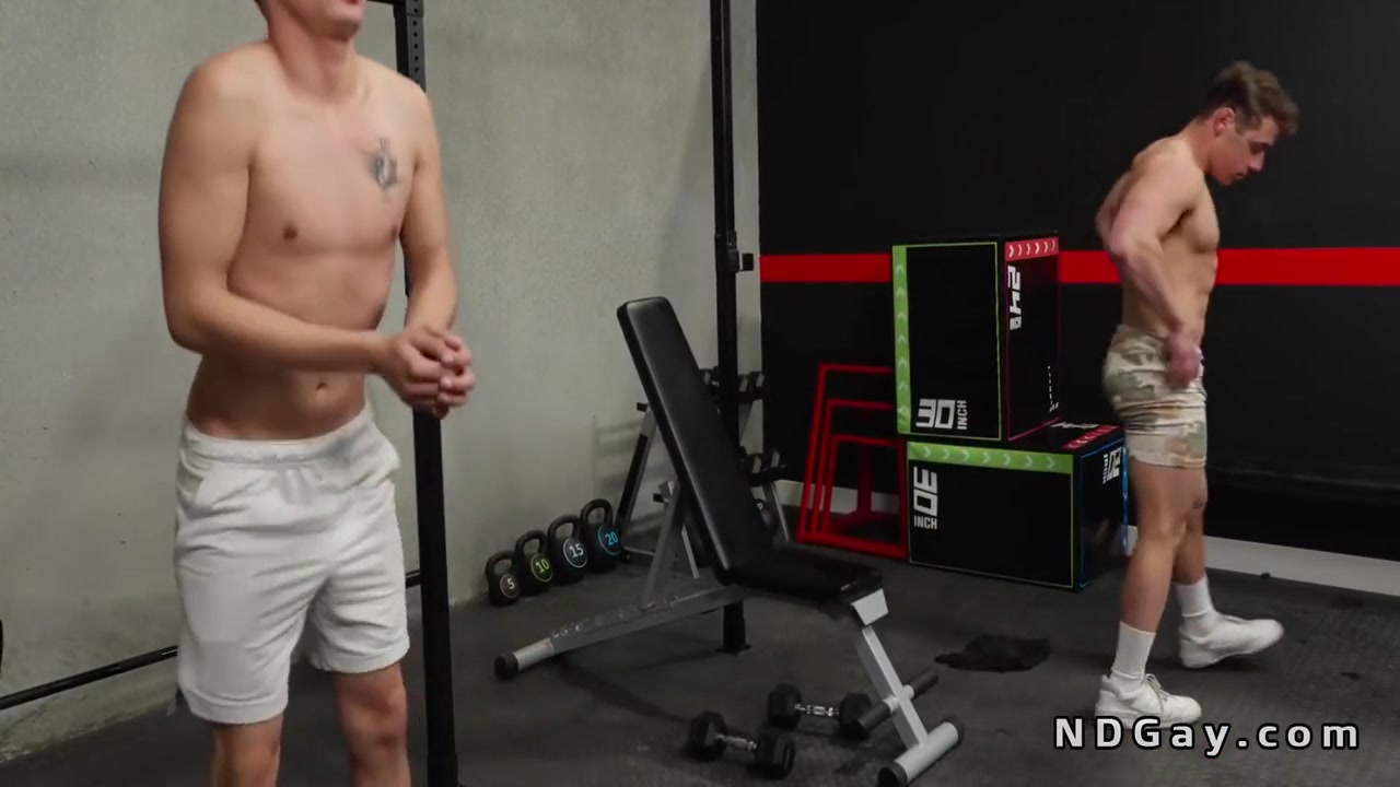 Kyle Fletcher And Ashton Silvers - Big Cock Gays Anal Fuck In The Gym In Various Positions 6 Min