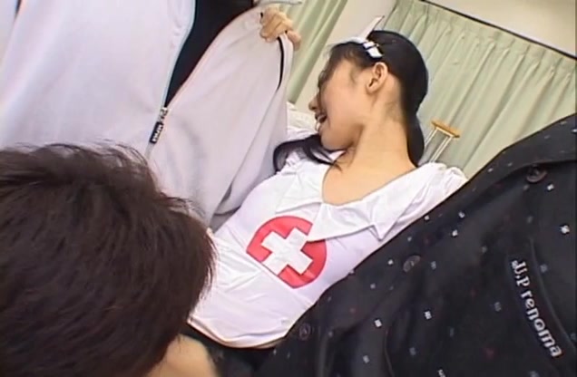 Aino Kishi Asian nurse spreads her legs
