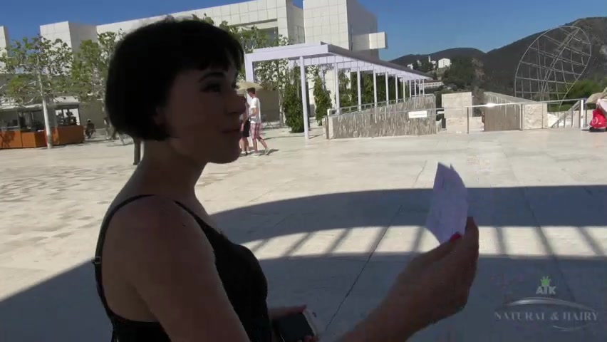 ATKGirlfriends video: Coco is joining you at the art museum on an afternoon date.