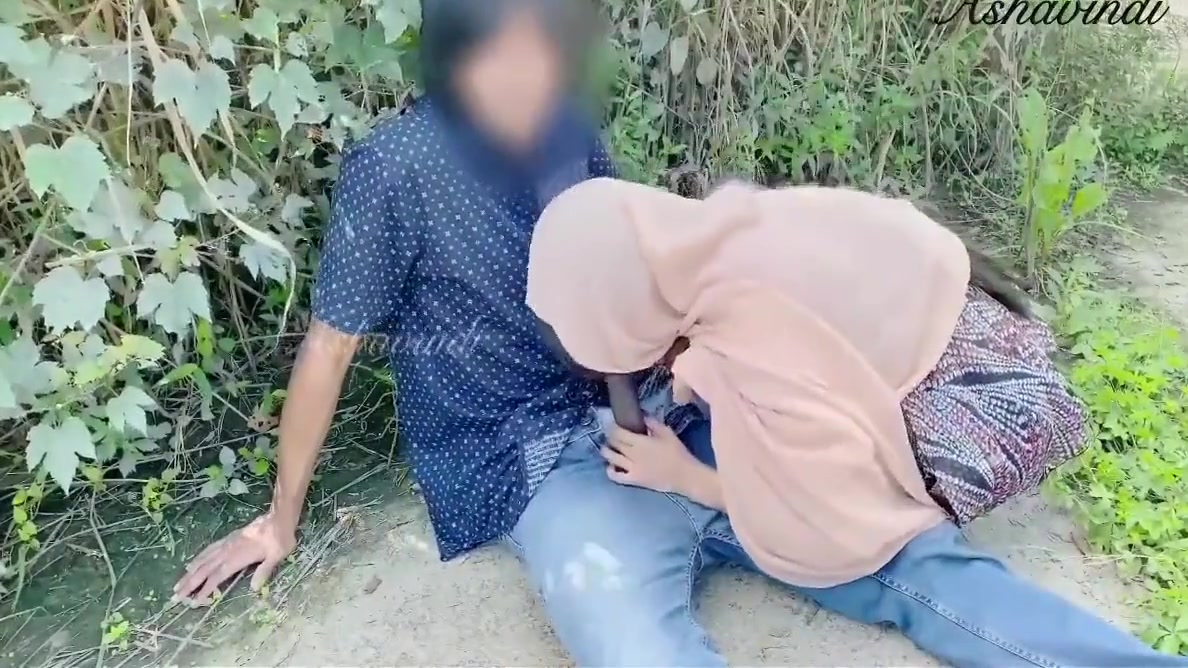 She Was Too Shy To Have Sex In The Outdoors