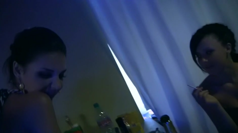 Adelle & Amelia & Annika & Demi & Sofie & Yani & Yiki & Zara in lots of horny students 18+ fucking in a college orgy