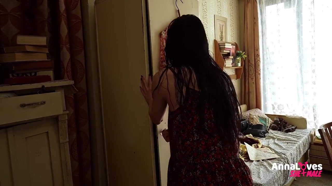 Exotic Tranny Got That Ultra-cock!