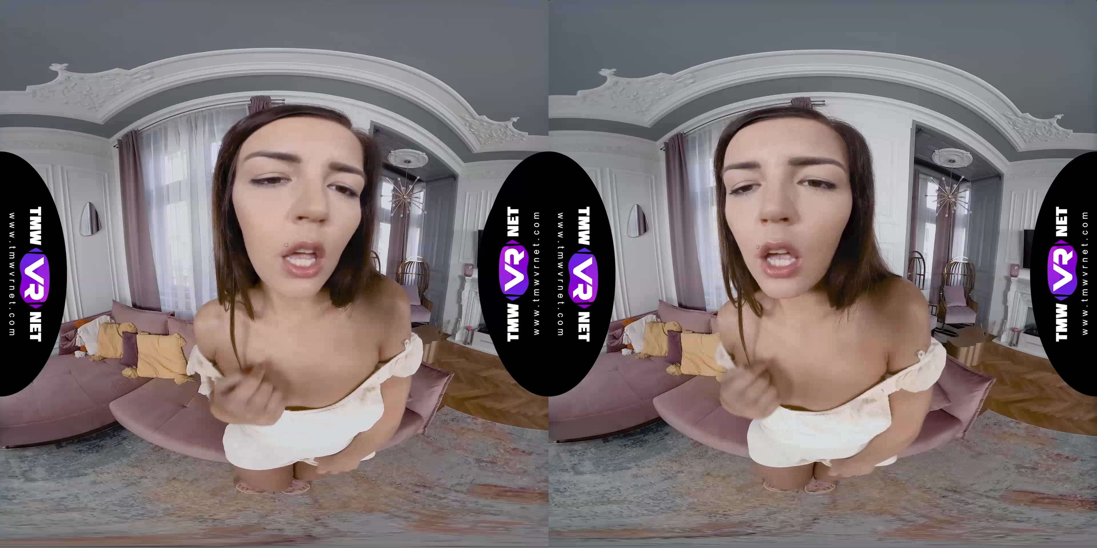 Hottie shows her brightest orgasm - TmwVRnet