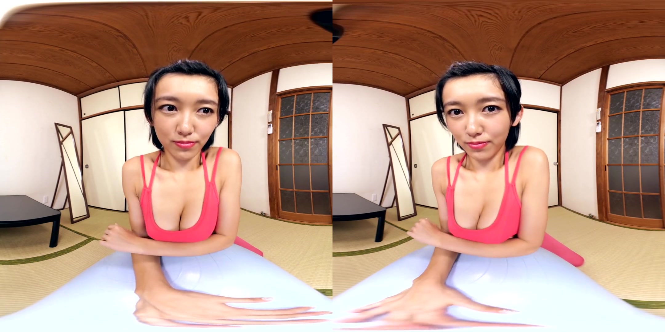 Ryoko SakimuraApartment Days! Ryoko Sakimura Act 1 - Asian Yoga Shower