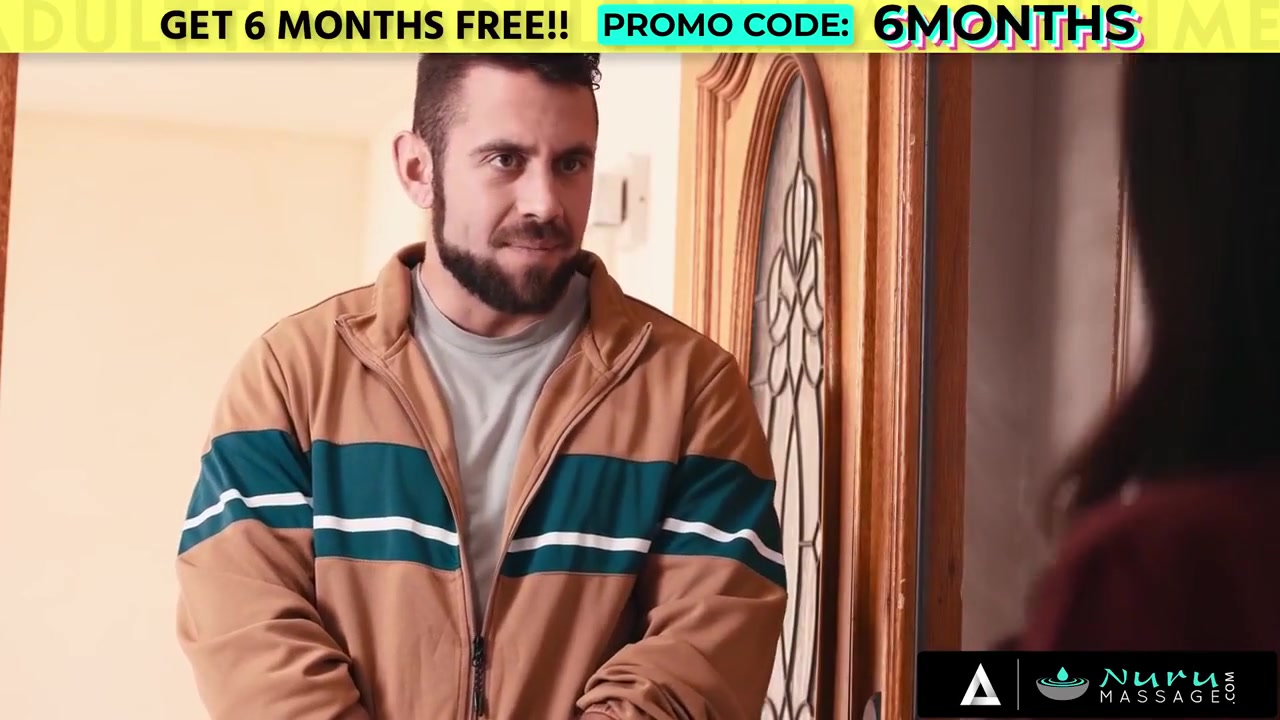 Rookie Masseuse Cant Resist To Fuck Her Former Coach - Gal Ritchie And Dante Colle