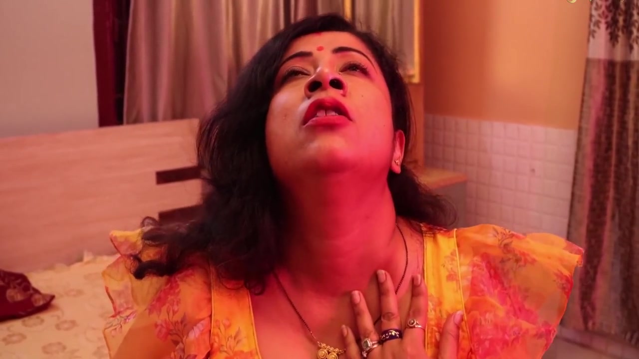 Step sister-in-law Seduced By Her Step brother-in-law To Fulfil Their Sexual Desire