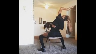 Burlesque strip tease -tank song sex