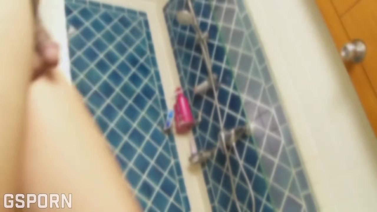 Busty Asian Thai Ladyboy Arty Make Nice Handjob