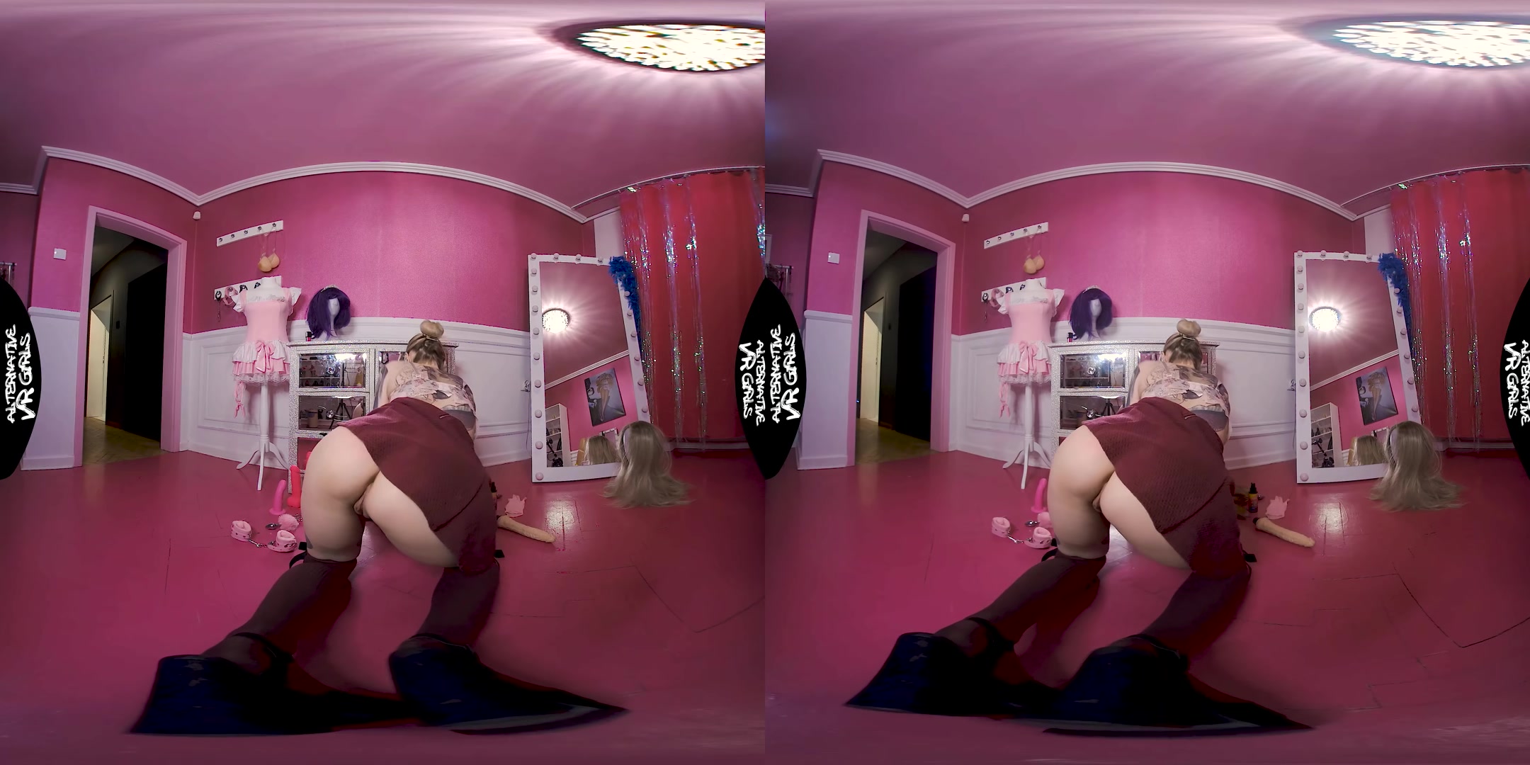 Dressing Table Session - AlternativeVRGirls