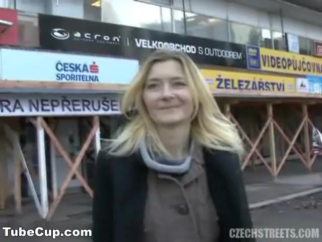 Blonde Czech MILF Jitka slobbers on a big pecker