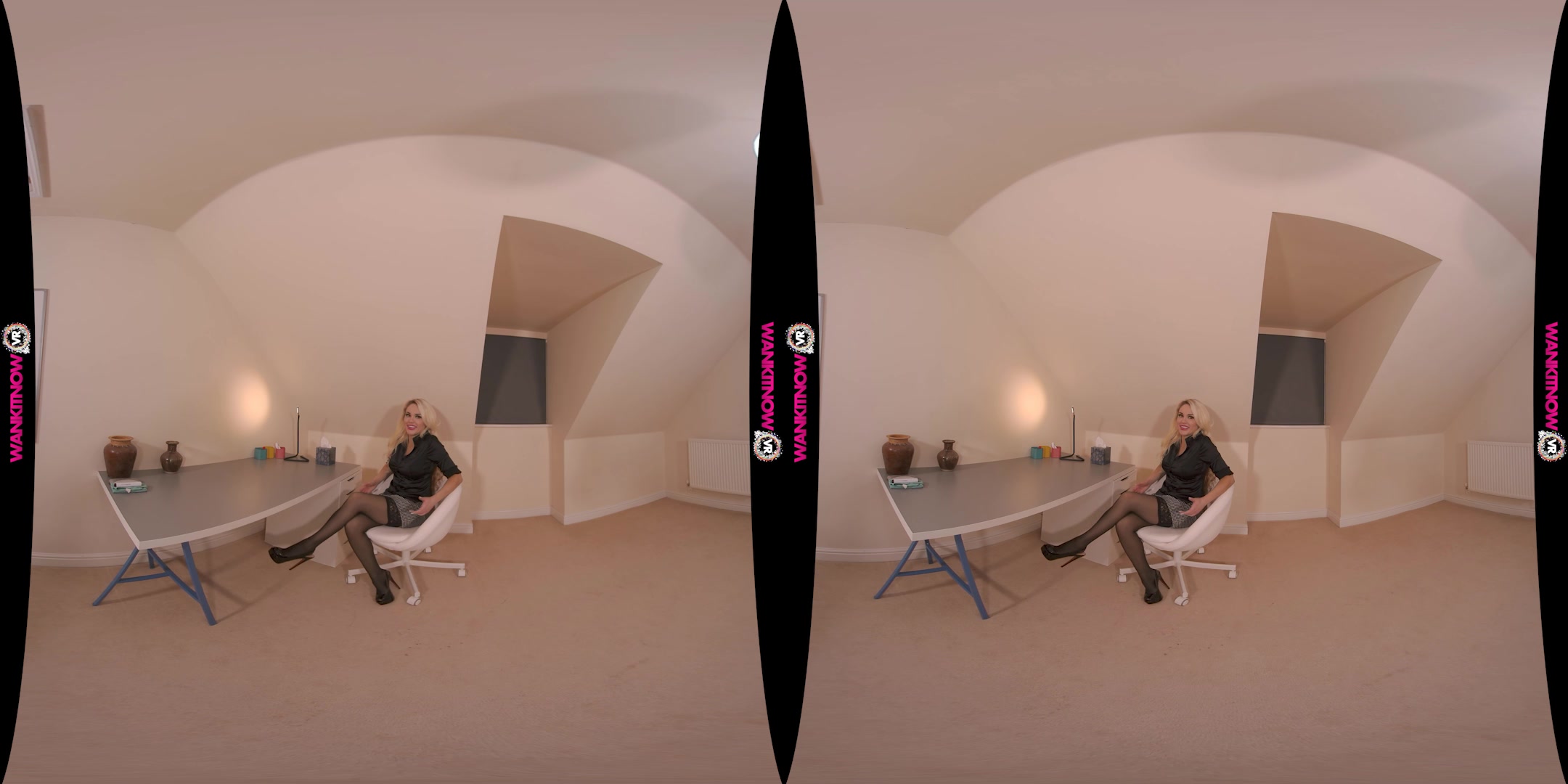 Wank Distraction featuring Ashley Jay - WankitNowVR
