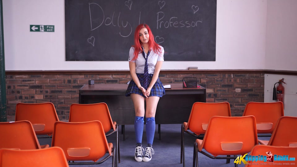 Dolly - student 18+ Stripper - BoppingBabes