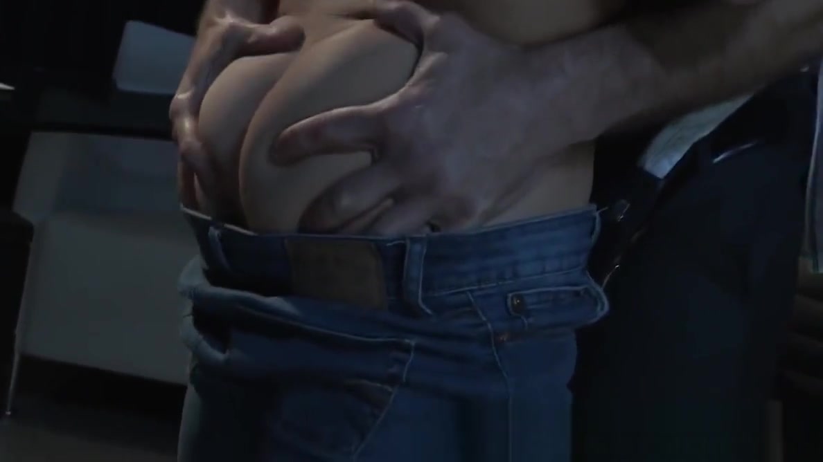 FalconStudios Eating that Gorgeous Hole