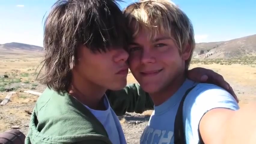 Pareja De Novios Eterno Twink Tube Guys