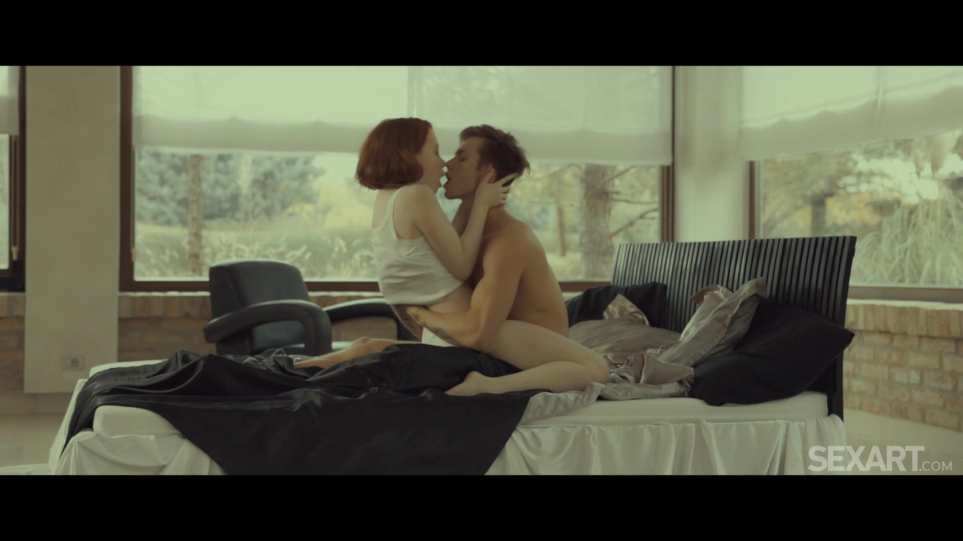 Embrace - Lottie Magne & Tommy Gold