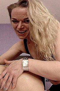 Watch Mistress Veronique videos