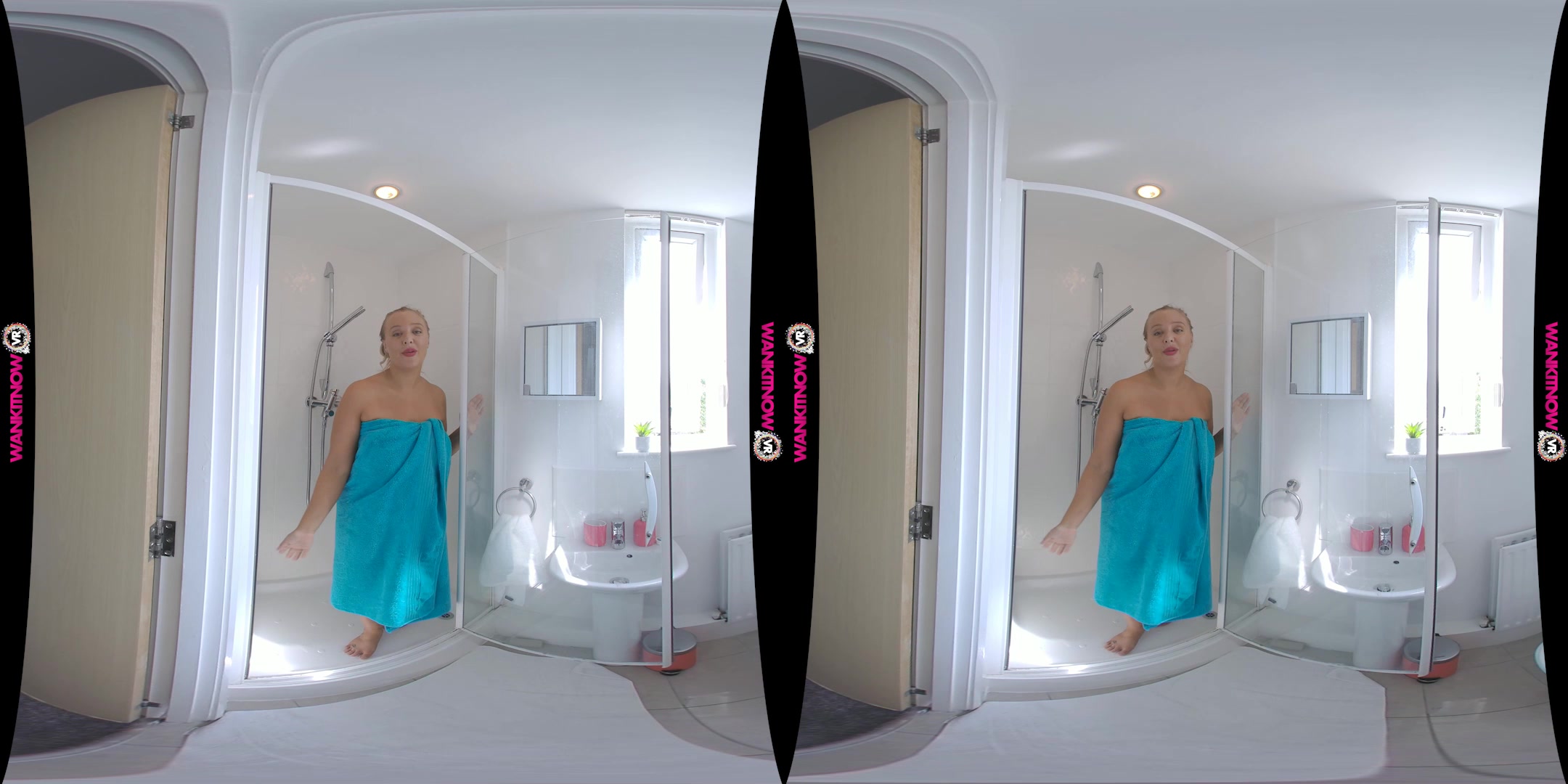 Soapy & Slippery featuring Beth - WankitNowVR