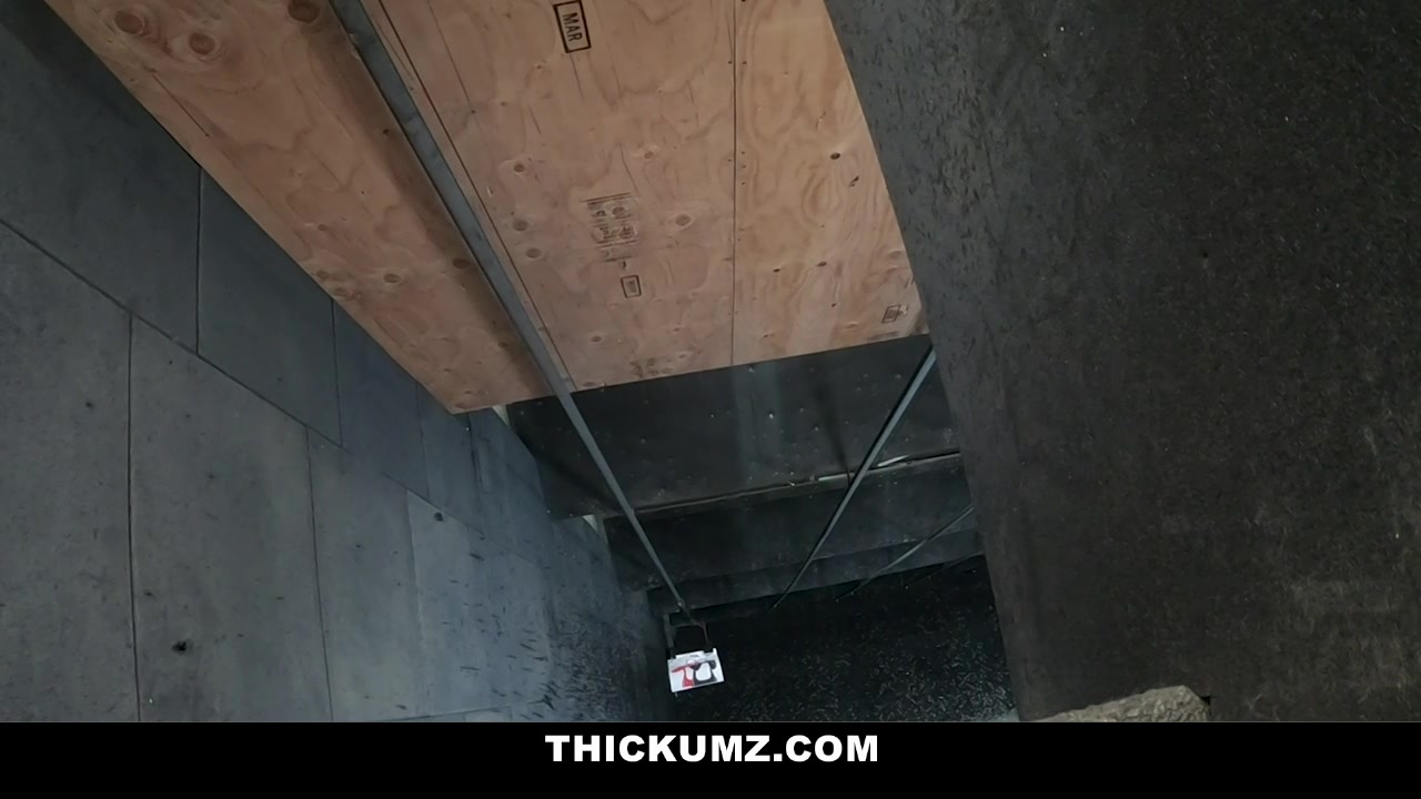 Alex Coal in Sure Shot Of Cum - Thickumz