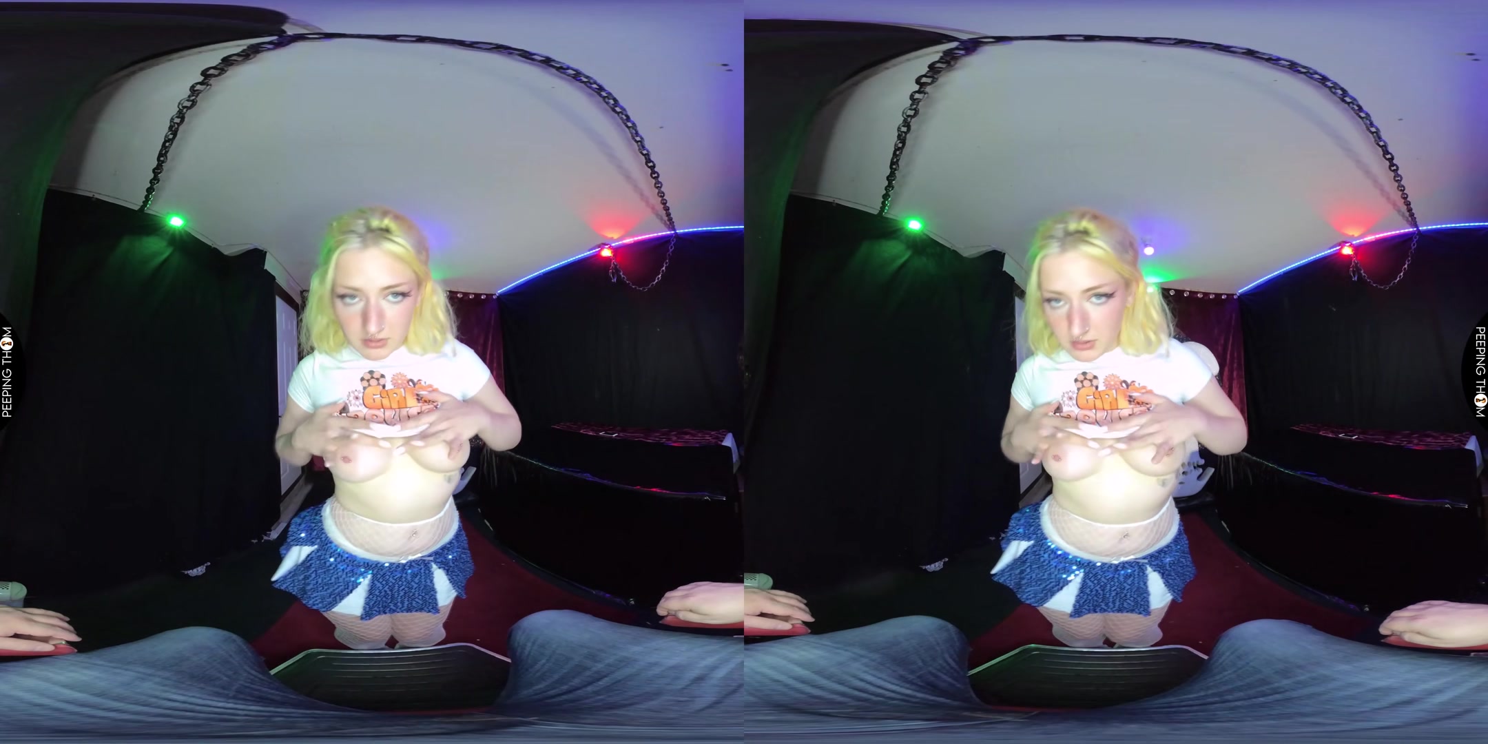 teen 18+ Lapdancer - PeepingThom