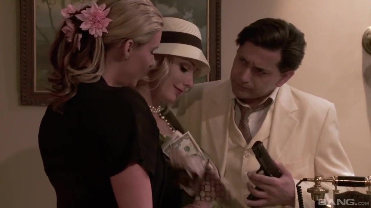 Natalie Norton And Phoenix Marie - And Threesome In The 1920s
