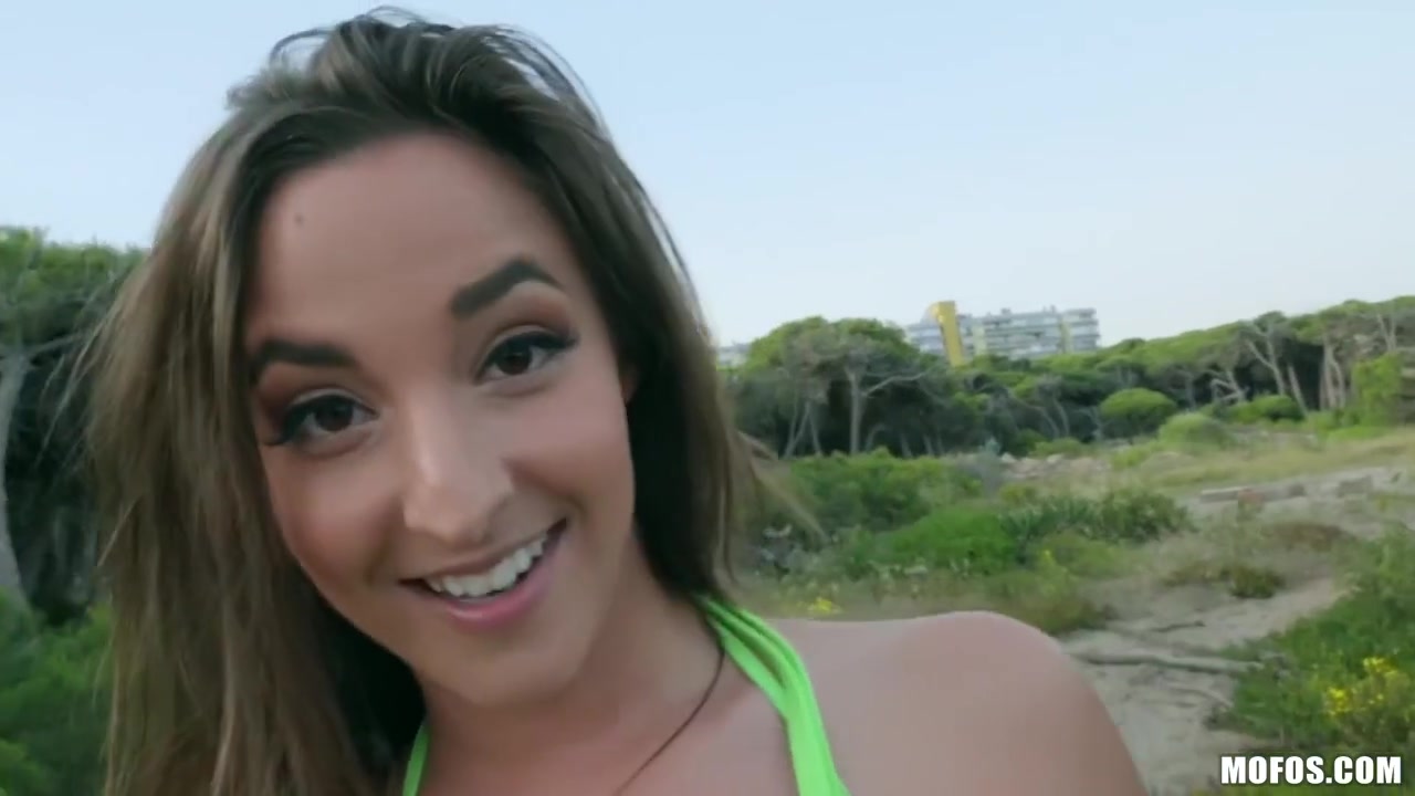 Amirah Adara And Erik Everhard In Tanned Beauty Servicing Big Juicy Cock In Public