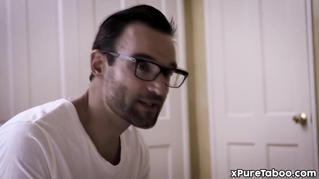 Madison Hart In Junkie teen 18+ Gets The Fix Of Her Life
