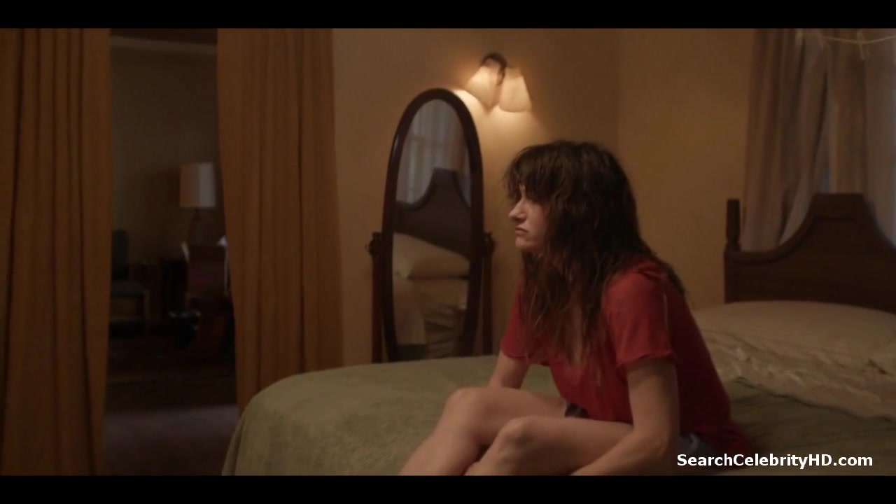 Kathryn Hahn, India Menuez, Roberta Colindrez - I Love Dick S01