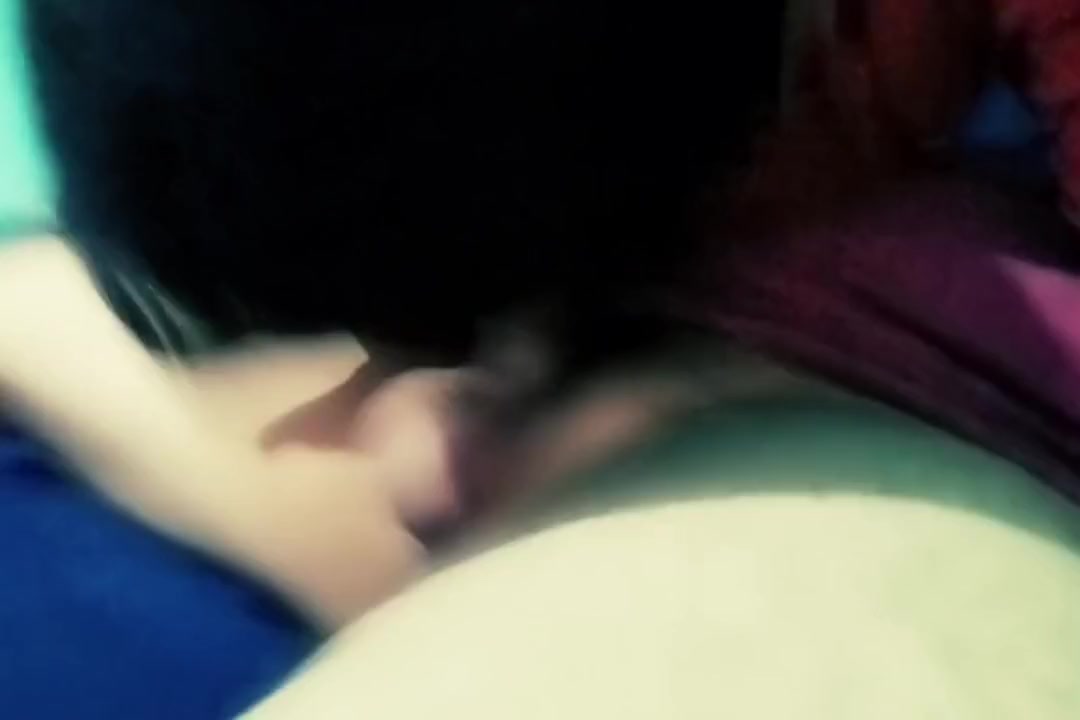 Gay Porn In Le Pague A Un Hetero Para Que Se Dejara Mamar El Pene 11 Min