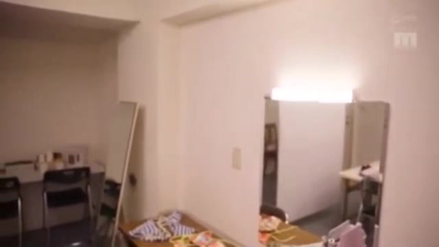 04677,Japanese lewd sex videos