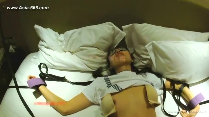 chinese man fucking gril.24