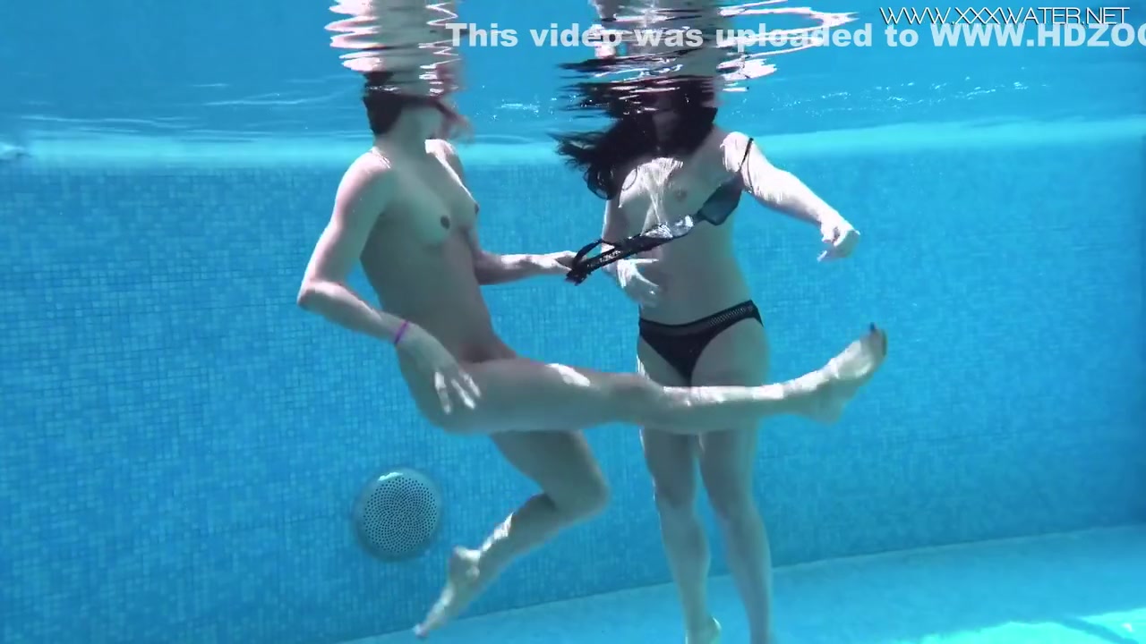 Jessica Lincoln And Lindsey Cruz - Pretty Hot Hotties Cruz And Jessica Swim Naked Together