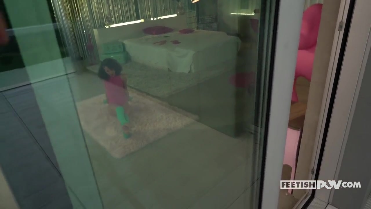 Geisha Kyd - Spoiled But Flexible