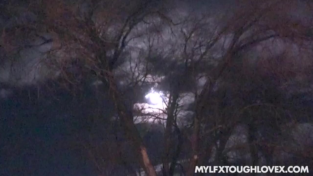 Home Alone Surprise - MYLF