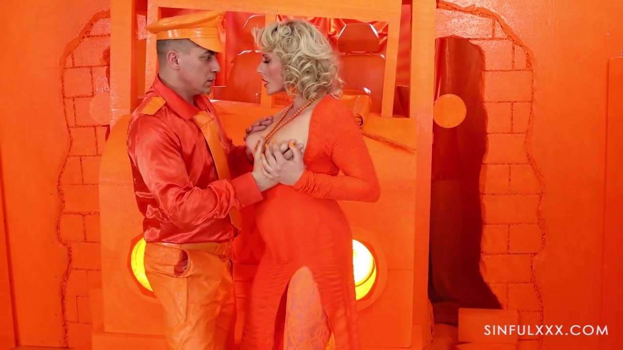 Colors on Fire 1 - Sinfulxxx