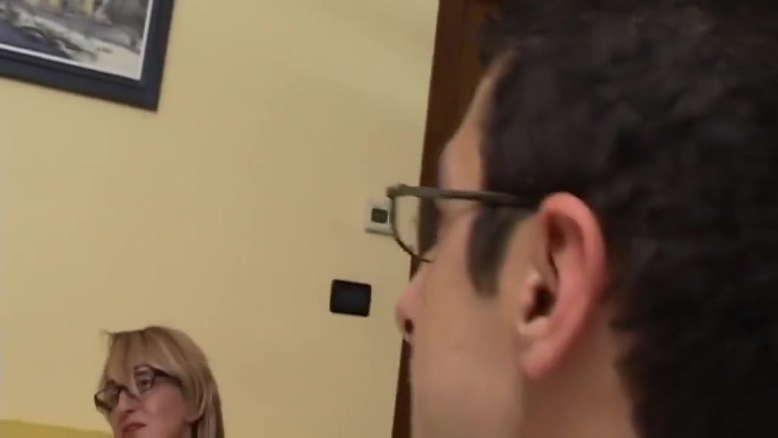 Blonde Nurse - Wants To Splash All The Cum On Her Body 37 Min