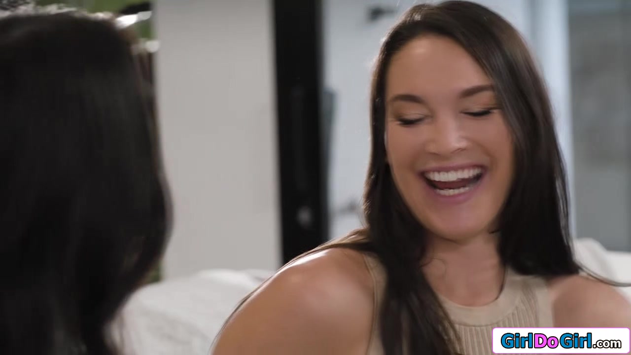 Straight babe go lesbian with busty bff