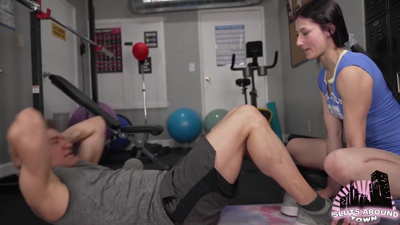 Toned Babe Takes Messy Facial From Gym Hunk - Sam Shock