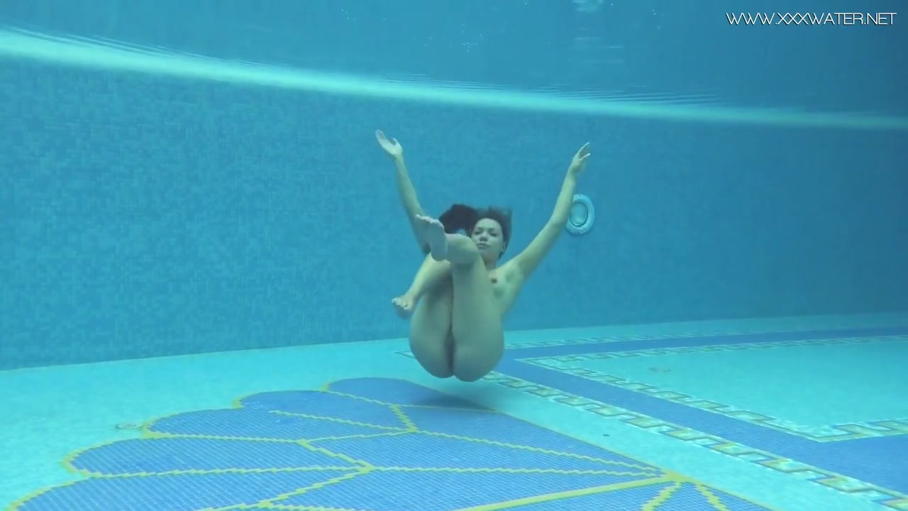Hungarian Naked Sazan Cheharda Swimming Teasing
