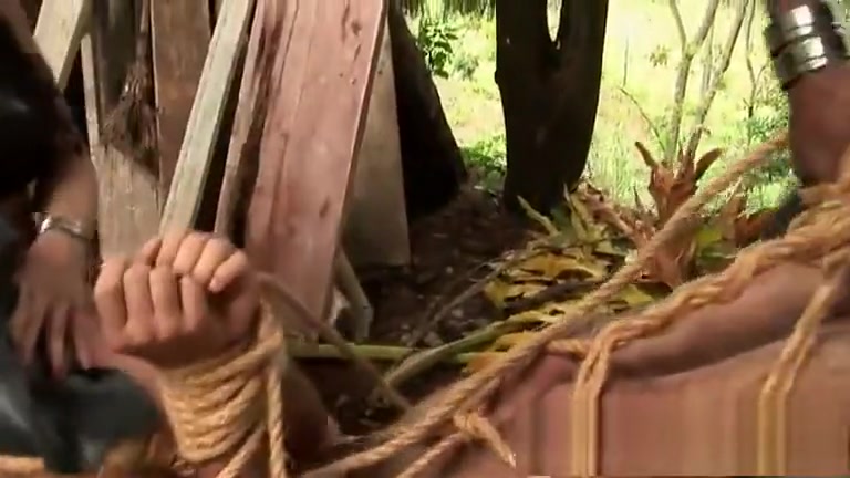 Sthowdys chabmale with giant tits plow male