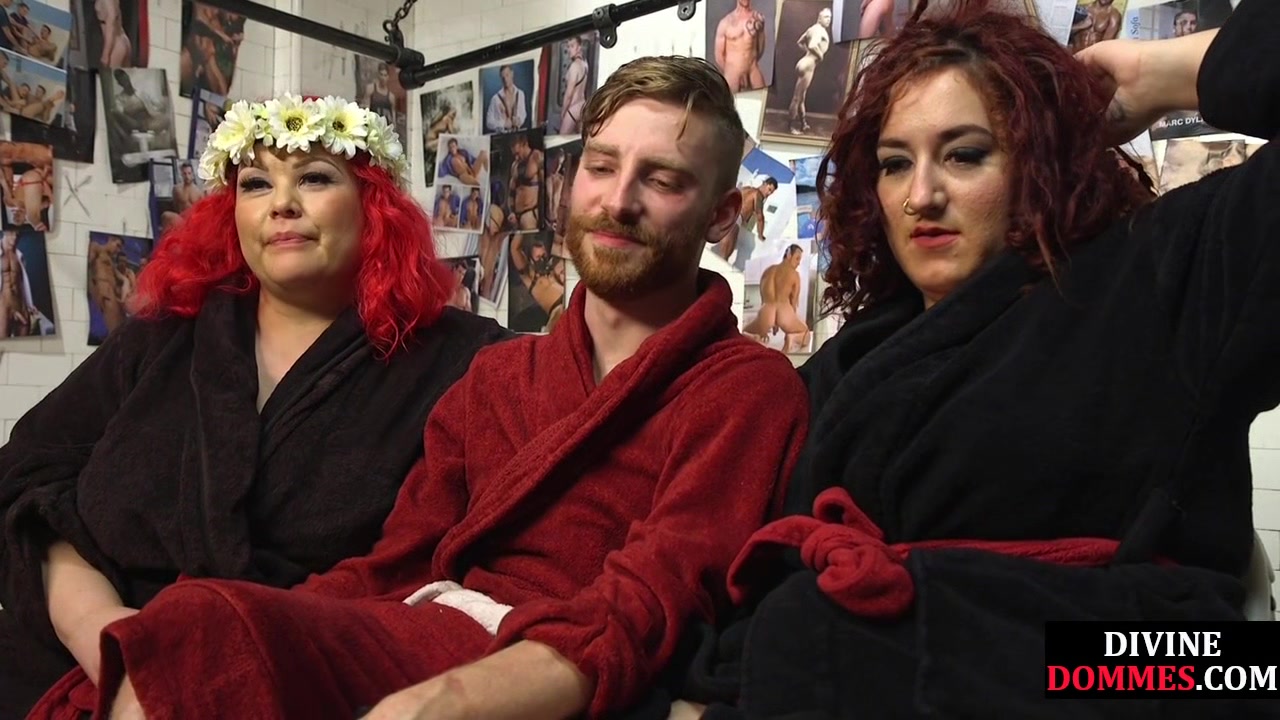 Chubby bdsm mistresses pegging subject in erotic threesome