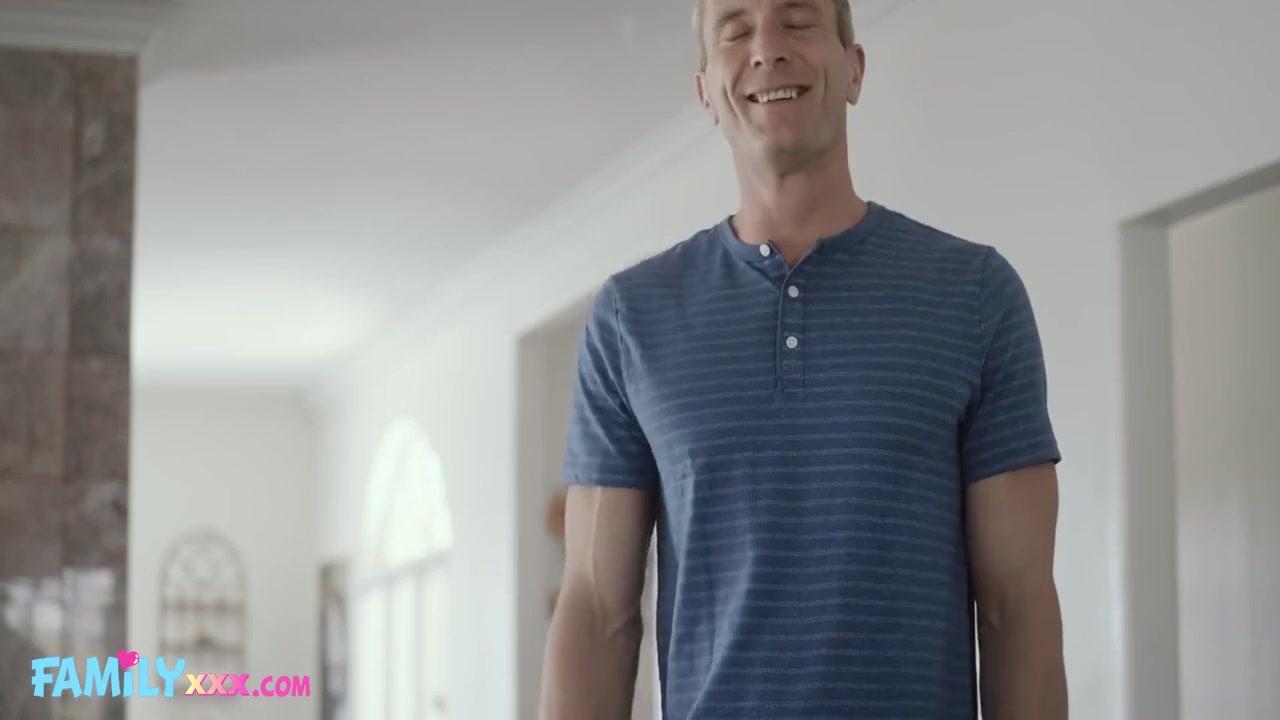 Reese Robbins And Family Xxx - teen 18+ Stepdaughter Proves She Can Suck It Good 12 Min