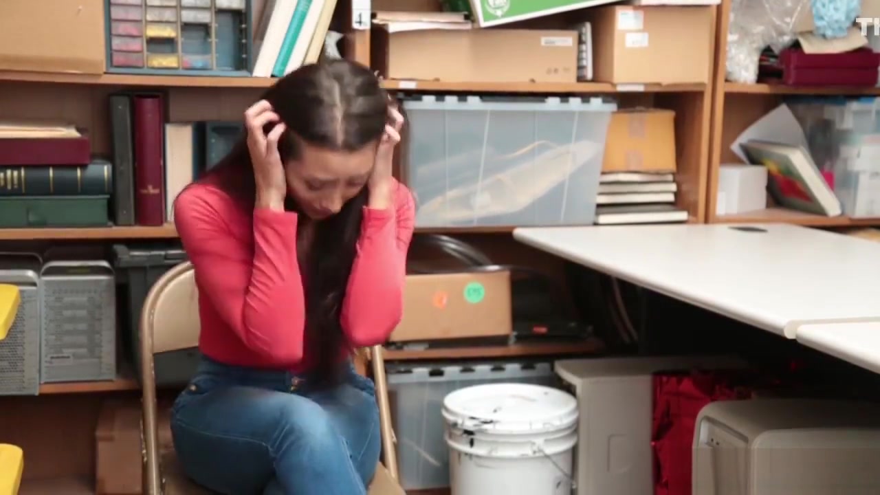 A hard doggystyle fuck wont hurt a shoplyfter pussy
